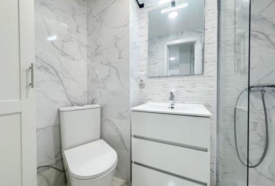 Reventa - Apartamento / piso - Santa Pola