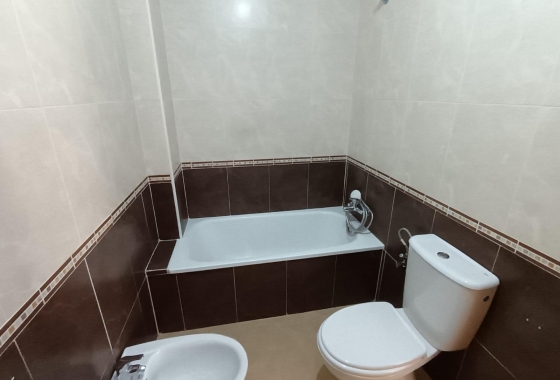 Rynek Wtórny - Poddasze - Torrevieja - Torreblanca