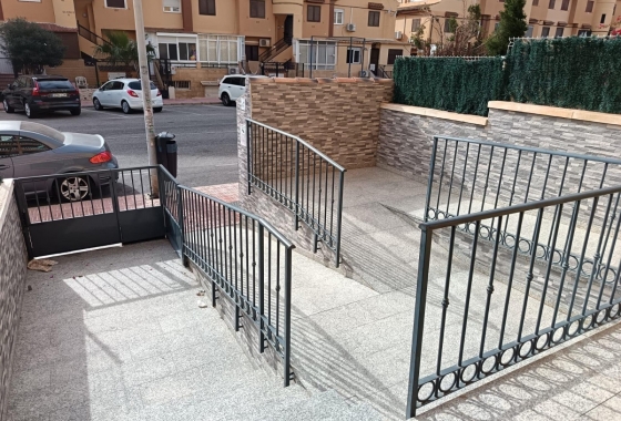 Rynek Wtórny - Poddasze - Torrevieja - Torreblanca