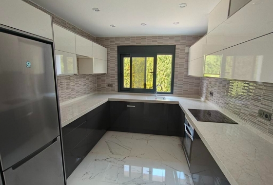 Deweloperskie - Willa - Alicante - Campoamor