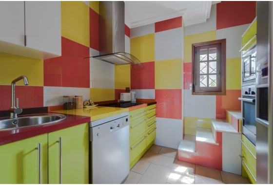 Rynek Wtórny - Poddasze - Torrevieja - Torreblanca