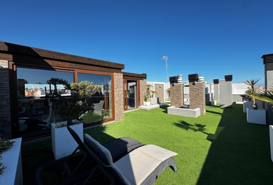 Rynek Wtórny - Poddasze - Torrevieja - Torrevieja - Playa de los Locos