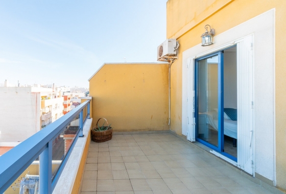 Rynek Wtórny - Poddasze - Torrevieja - Torrevieja - Playa del Cura