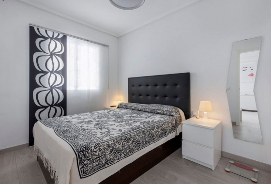 Rynek Wtórny - Apartament - Torrevieja - LA MATA