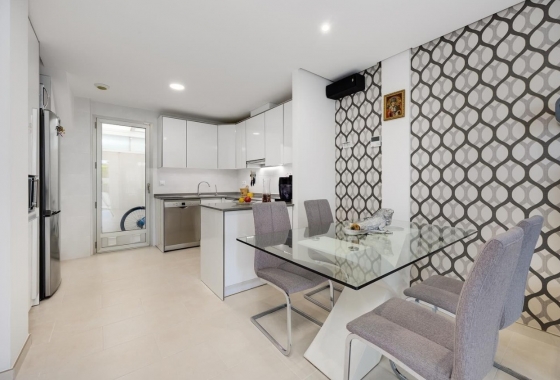 Rynek Wtórny - Bliźniak - Torrevieja - Nueva Torrevieja - Aguas Nuevas