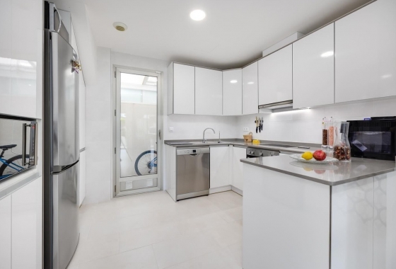 Rynek Wtórny - Bliźniak - Torrevieja - Nueva Torrevieja - Aguas Nuevas