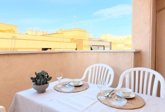 Rynek Wtórny - Poddasze - Torrevieja - Playa del Cura