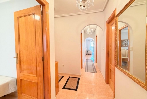 Rynek Wtórny - Poddasze - Torrevieja - Playa del Cura