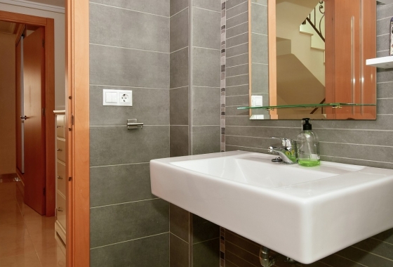 Rynek Wtórny - Trzypiętrowy - Orihuela Costa - La Zenia