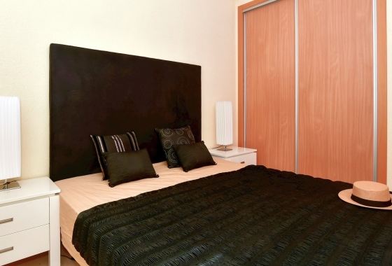 Rynek Wtórny - Trzypiętrowy - Orihuela Costa - La Zenia