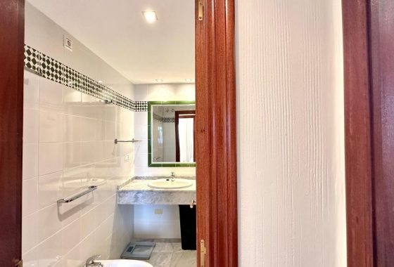 Rynek Wtórny - Apartament - Torrevieja - Playa de los Locos