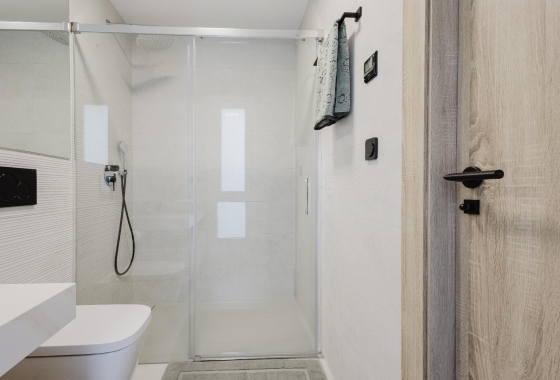 Rynek Wtórny - Willa - Algorfa