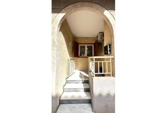 Rynek Wtórny - Apartament - Torrevieja - El Acequión - Los Náufragos