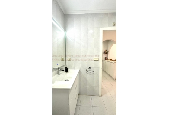 Rynek Wtórny - Apartament - Torrevieja - El Acequión - Los Náufragos