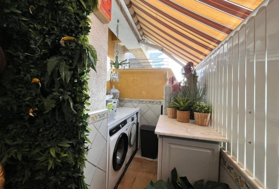 Rynek Wtórny - Poddasze - Torrevieja - Torrevieja - Playa de los Locos