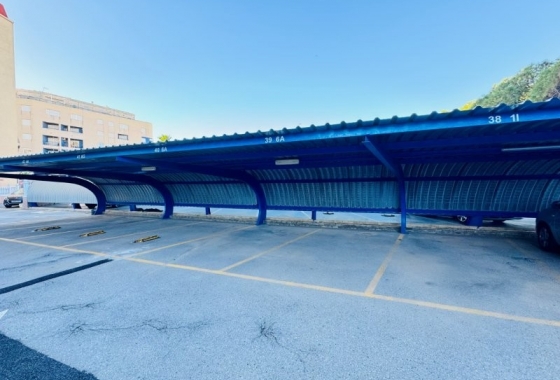 Rynek Wtórny - Poddasze - La Mata