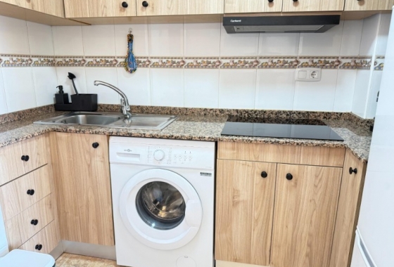 Rynek Wtórny - Apartament - Torrevieja - El Acequión - Los Náufragos