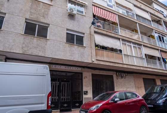 Rynek Wtórny - Studio - Torrevieja - Centrum