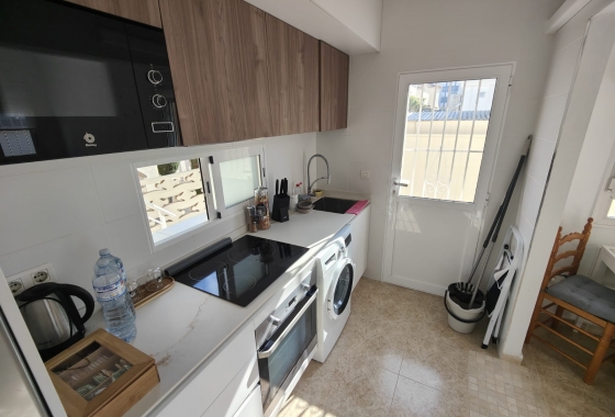 Rynek Wtórny - Willa - Torrevieja - Nueva Torrevieja - Aguas Nuevas