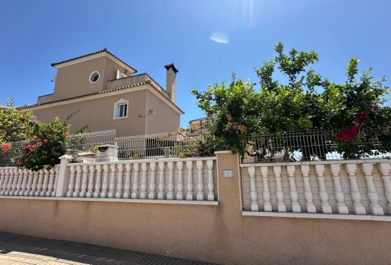 Rynek Wtórny - Willa - Orihuela Costa - La Regia