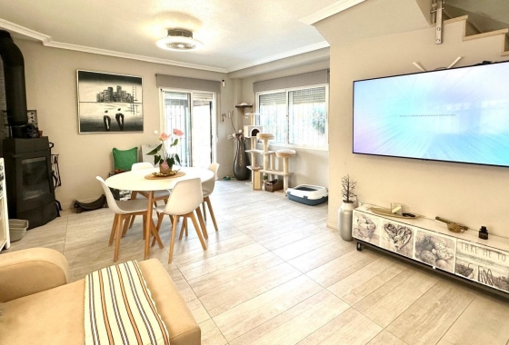 Rynek Wtórny - Willa - Orihuela Costa - La Regia