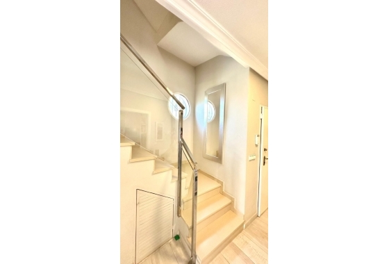 Rynek Wtórny - Willa - Orihuela Costa - La Regia