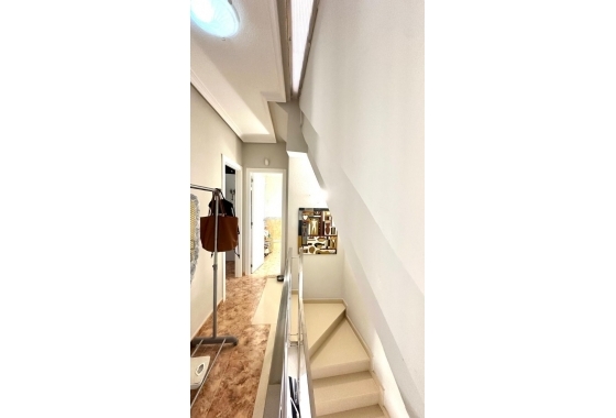 Rynek Wtórny - Willa - Orihuela Costa - La Regia