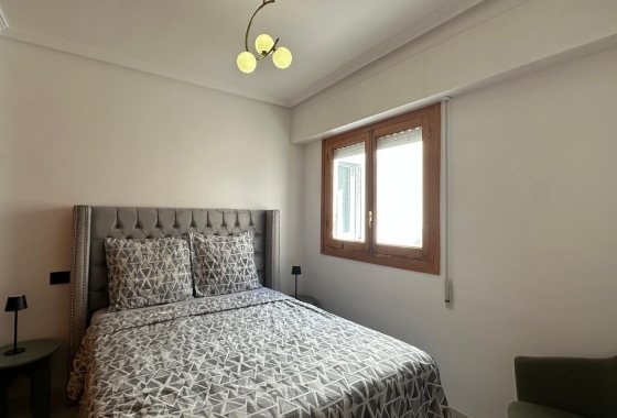 Rynek Wtórny - Poddasze - Torrevieja - Torrevieja - Playa del Cura