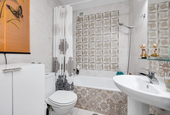 Rynek Wtórny - Bliźniak - Torrevieja - Torrevieja - Playa de los Locos