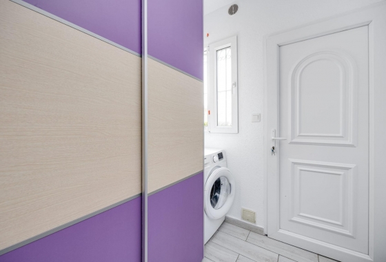 Rynek Wtórny - Bliźniak - Torrevieja - Torrevieja - Playa de los Locos