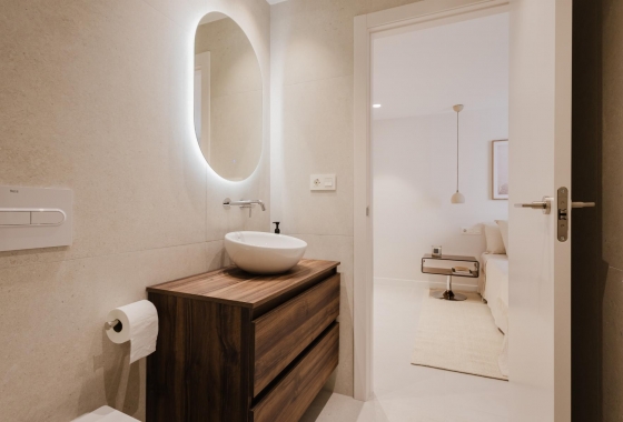 Resale - Apartment / flat - Torrevieja - Playa Acequion