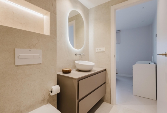 Resale - Apartment / flat - Torrevieja - Playa Acequion