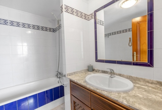 Resale - Apartment / flat - Torrevieja - PLAYA LOS LOCOS