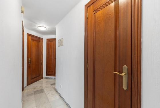 Resale - Apartment / flat - Torrevieja - PLAYA LOS LOCOS
