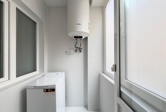 Rynek Wtórny - Poddasze - Torrevieja - Playa del Cura