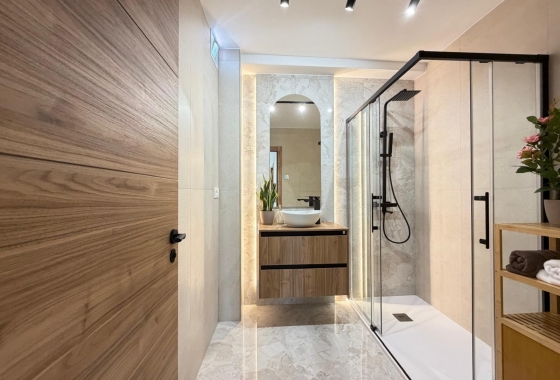 Rynek Wtórny - Poddasze - Torrevieja - Playa del Cura