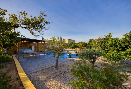 Rynek Wtórny - Willa - Los Montesinos - La Herrada