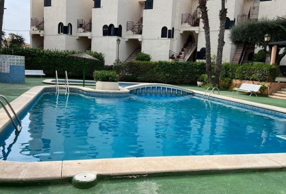 Resale - Apartment / flat - Torrevieja - Torreblanca