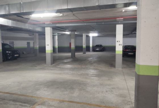 Reventa - Garaje - Torrevieja - LA MATA