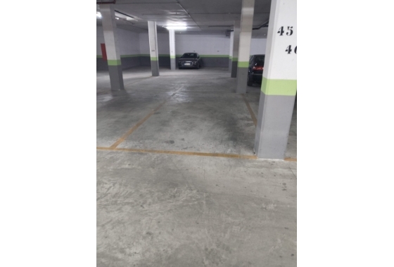 Reventa - Garaje - Torrevieja - LA MATA