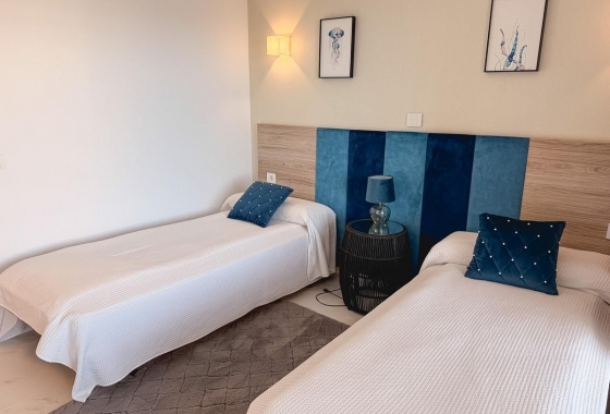 Resale - Apartment / flat - Punta Prima