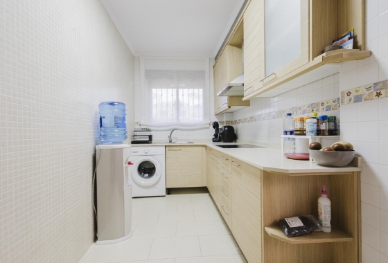 Rynek Wtórny - Willa - Torrevieja - Nueva Torrevieja - Aguas Nuevas