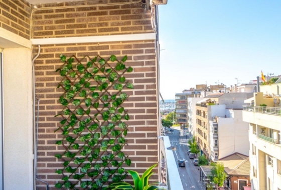 Resale - Apartment / flat - Torrevieja - City Center