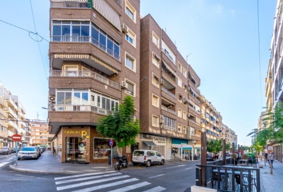 Resale - Apartment / flat - Torrevieja - City Center
