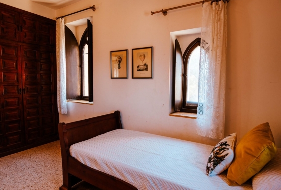 Rynek Wtórny - Pałac - Denia - Las Rotas - Les Rotes