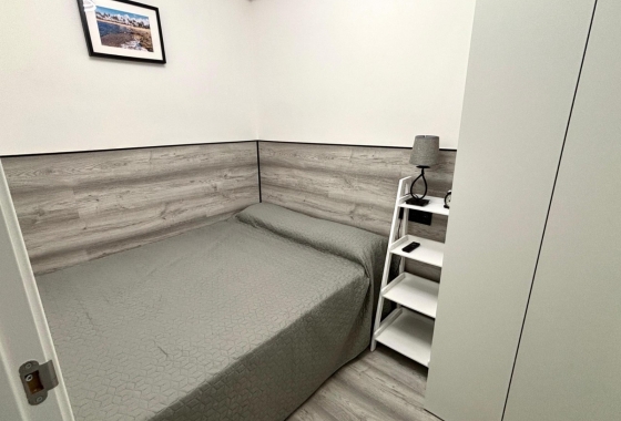 Resale - Apartment / flat - Torrevieja - Torreblanca