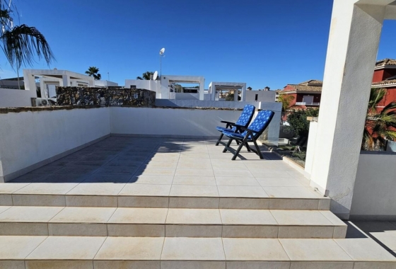 Resale - Villa - Orihuela Costa - Lomas de Cabo Roig