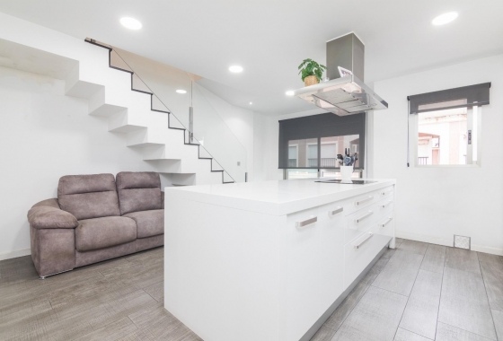 Resale - Apartment / flat - Elche - Center