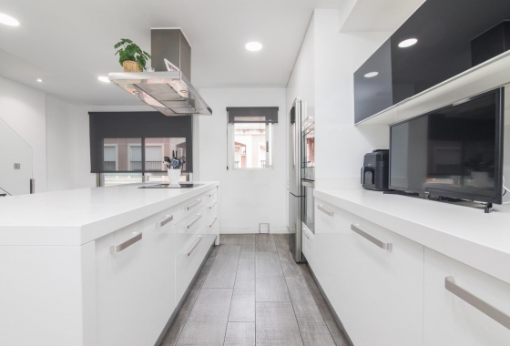 Resale - Apartment / flat - Elche - Center