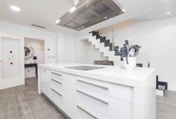 Resale - Apartment / flat - Elche - Center